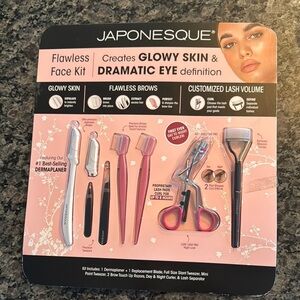Japanese Flawless Face Kit - NEW